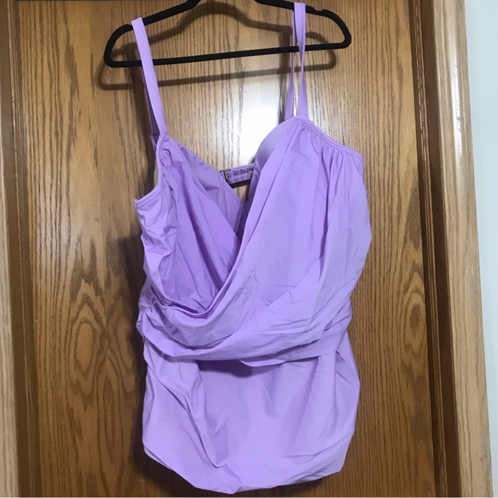 Old navy Wrap-front Secret slim plus size tankini - Picture 2 of 4